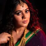 Shamna Kasim Instagram - Happy Dussehra to all my insta family 😍 Styled by: @impriyankasahajananda Outfit: @labelvishwa Jewlry: @kushalsfashionjewellery Photography: @v_capturesphotography Hairstylist: @hairartistpoojagupta Personal staff: @pranay_kohli @etvtelugu2708 #etvtelugu #dheedancingicon #lovemyjob #styledbypriyankasahajananda