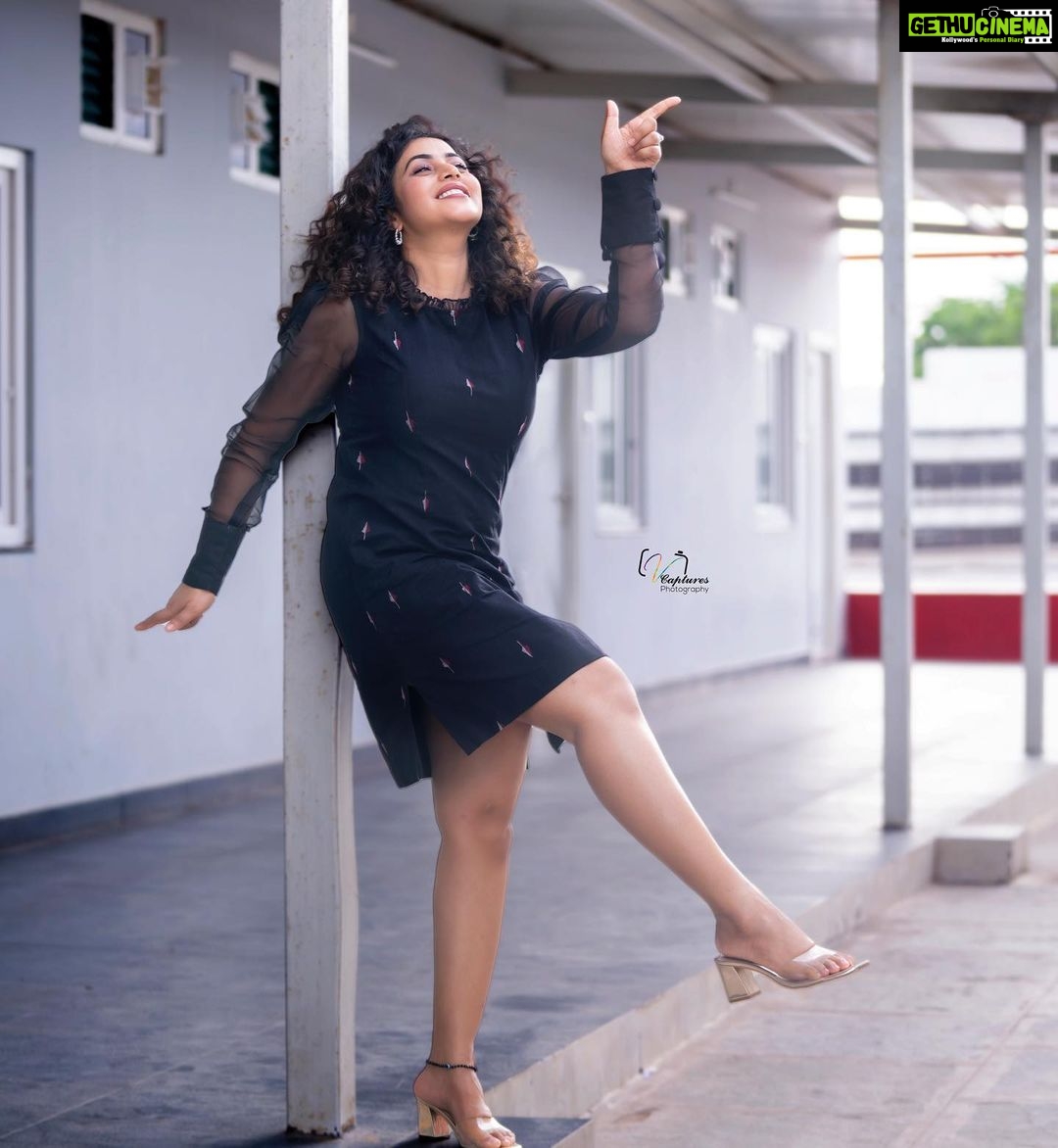 Shamna Kasim - 88.2K Likes - Most Liked Instagram Photos