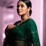 Shamna Kasim Instagram - When you feel good, you will look good… Styling: @impriyankasahajananda Costume: @issadesignerstudio Jwellery: @kushalsfashionjewellery Pic’s: @v_capturesphotography Hairstylist: @hairartistpoojagupta