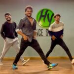 Shanmukh Jaswanth Kandregula Instagram - Puttene Prema 👀 @adil__shaan @chanduu_naidu #shannu #dance #putteneprema