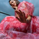 Shanvi Srivastava Instagram - 💕TRUST the POWER WITHIN YOU and see the MAGIC happen!💕 . . . . 👗@smitha_prakash19 @sahrutha_upcycle 📸 @yks_photoworks MUA @makeupby_ringkulaishram . . #shanvisrivastava #fashion #instagood #photoshoot #love #shanvians #picoftheday #ootd