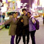 Sharib Hashmi Instagram - Aapko aur aapke parivaar ko humaari taraf se HAPPY DIWALI from #TimesSquare #NewYork #HappyDiwali 🪔 🎉 🎊 @nasreenhashme ❤️ #family #familyvacation #familytime #america #usa #trip #tripping #newyork #newyorkcity #instagram #igers #instagood #instadaily
