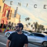 Sharib Hashmi Instagram - LA Kar Le Gal !!! Hollywood .. Walk Of Fame .. Santa Monica .. Venice Sign .. Ferris wheel .. beach .. pier .. sunset .. parivaar aur door desh mein ek aur mitra … ❤️ thank you @ruturraj_d ❤️🤗 #family #vacation #videshyatra #videsh #america #la #losangeles #hollywood #walkoffame #sunset #beach #santamonica #familytrip #trippin