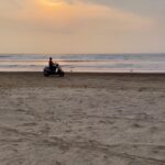 Sharib Hashmi Instagram – Goa Ke Beach Ke Beech O Beech 🏝

#BeachPlease 

.
.
.
.
.
.
.

#goa #sunset #beach #miramarbeach #miramar #panaji #fun #post #packup #actor #actorslife #instagood #instadaily #insta #instagram #reels #scooter #ride #lovesunset #70s #kishorekumar #rajeshkhanna