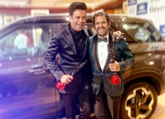 Sharib Hashmi Instagram - #MyGlammFilmfareOTTAwards2021 Kya bolti publeeeekkkk 🕺🏻 @filmfare ❤️ @jiteshpillaai ❤️ No JK without the Creators @rajanddk can’t thank you guys enough. Love love love ❤️ You guys gave me a new lease of life. Aur mere priya priya @iamsumankumar ❤️❤️🤗🤗😘😘 @suparnverma ❤️❤️🤗🤗😘❤️❤️❤️ @castingchhabra bhaii ❤️❤️🤗🤗❤️❤️ @primevideoin ❤️❤️❤️❤️❤️❤️ @familymanamazon ❤️❤️❤️❤️❤️ #AparnaPurohit ❤️❤️❤️❤️ And of course No JK Without Tiwari ❤️ love you @bajpayee.manoj sarrr dherrrr saaara for always being there for me ❤️🤗😘 😘 hearty congratulations to alllll the winners of #MyGlammFilmfareOTTAwards2021 especially TFM2 and #Scam1992TheHarshadMehtaStory Thankoooo @hansalmehta sir and @mehtajai bhaii for giving me the besst cameo ever in ❤️❤️🤗🤗 Aur apan do ex MTV waale @ofnosurnamefame sirrr ❤️🤗❤️ @shreyadhan13 ❤️❤️❤️ for cheering the loudest for me😘