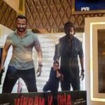 Sharib Hashmi Instagram – #VikramVedha in cinemas now… Abbhii dekho jao!! 
Aur jo dekh chuke hain comments mein bataao ❤️❤️🙏🙏 

Vid courtesy : @swatisiyer ❤️🤗
@hrithikroshan #SaifAliKhan @pushkar.gayatri @radhikaofficial @tseries.official @tseriesfilms @reliance.entertainment @studiosynot @fridayfilmworks @officialjiostudios @apinternationalfilms @pvrpictures @penmovies @rohitsaraf @iyogitabihani @mrfilmistaani @instasattu #BhushanKumar @sarkarshibasish @sash041075 @chakdyn @vivekbagrawal @shivchanana #homescreenentertainment @vikramvedha_movie