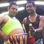 Sharib Hashmi Instagram - Yeh un dinon ki baat hai, jab hum baniyan aur lungi mein Table Tennis khela karte thhe 😛😛 🏓🏓 baaki meri deadly body ko zyada der mat dekho, aankhein chundhiya jayengi 😜 Bad-Phone-Camera-Days #MTVDays #nostalgia And yes #HappyBirthday to this Brilliant writer .. brilliant actor .. college ka saathi .. writing partner .. Janamdin Mubarakkk @renjiver 🎂🎂❤️❤️🤗🤗 #writers #actors #friends #instagood #instadaily #insta