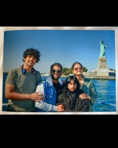 Sharib Hashmi Instagram - October Dump !!! Khumaar abhi bhi baaki hai  @nasreenhashme ❤️ #MondayMotivation to plan another trip ❤️ 

#USA #america #familyvacation #Dallas #LosAngeles #NewYork #LA #nyc #family #familytime #centralpark #timessquare #statueofliberty #hollywood #thefamilman #October #octoberdump #birthdaymonth