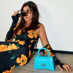 Shibani Dandekar Instagram - those blurry diwali nights 💥 wearing @imwearingzed styled by @chantelfenech bag @balenciaga hair @azima_toppo photography @leroifoto