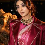 Shilpa Shetty Instagram - Traditionally unconventional 💁‍♀️♥️ #LookOfTheDay #ootn #blessed #NBTUtsav2022 #NBT #grateful #fashion #style #SareeNotSorry