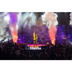 Shirley Setia Instagram - Thank you IIT Jodhpur !! You all were amazeee 💛 Shoutout to @shovenshah @tribevibe.live for your constant support! Also to @mourjo @sabaamalik01 @onstagetalents thanks a bunch alwaaays 🤗🤗 @Getchiro @ralphmenezs @archit_smit_music @surajrava @jaidevterphale @ashwin___suvarna 📸 : soon to be married @riturajdharwadkar !! Congrats buddy 💫