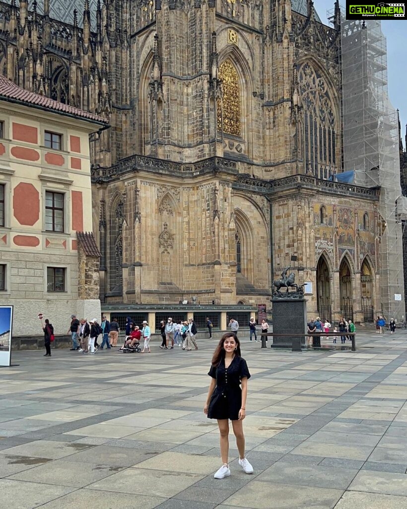 Shirley Setia Instagram - Rainy day ft. Prague *photodump* #shirleytravels #shirleysetia #praguecastle #astronomicaltower #prague #czechrepublic Prague, Czech Republic