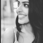 Shivani Rajashekar Instagram – Maha captured by Seenu @rajtarunn 🤗💕
Inkentandi viseshalu? Choosara Maa ‘Aha Na Pellanta’ series ?? Choodaleda? Ippude velli Mee family tho chooseyandi,paka paka navveskondi! 😬
Link in bio :)

#ahanapellantaOnZee5 
#ahanapellanta
#Zee5originals
@rajtarunn @shivani_rajashekar1 @sanjeevreddyy @rahultamada @tamadamedia @saideepreddy @basavasriharsha @dawoodsait @nageshbanell @ashkarali_cinematographer @judahsandhy @okmusician @2309madhu @kalyan_raghav_pasapula @deevyareddy @ps_varma_14 @lankasanthoshi @krishnatejasvi #Ramakrishna @eshwar_penti_choreographer @anilkumartirre @rgv_sai_varma @durgaji_yedida @ajay_varma_penmatsa #PosaniKrishnaMurali @mohammadalibaigactor @harshamrutham @actressamani @saisrinivasofficial @raghukarumanchi @iammadhunandan @dipalisharma29 @kritikasinghyadav_ @thagubothramesh @iamgetupsrinu @bhadram_actor @rajkumarkasireddy2 @ravisivatejapaila @trishool_jeethuri @dorababu_pediredla @_aishwarya_govardhan @actorrakeshofficial @zee5Telugu @zee5tamil