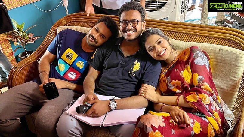 Shivani Rajashekar Instagram - The One with Vidya & Vasu! #vvafilm #vidyavasulaaham @vidyavasulaahamfilm @shivani_rajashekar1 @actorrahulvijay @eternityentertainment5 Ramoji Film City