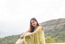 Shivshakti Sachdev Instagram - Diwali Mere Sang was one of my favourite Series I have ever done on Instagram. Here is the Diwali Dump!! #fashionlookbook #diwalioutfits #ethniclove #indianoutfits #traditionaloutfit