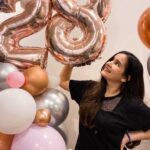 Shivshakti Sachdev Instagram - Happy Birthday To Me !!!! Lockdown Birthday 2.0 Decor : @bubblepopdecor @bubblepop.decor Cake : @angelsbake Thank you @iamsachdev @sachdev_sunita @akriti_1990 @meshobhasachdev @achetansharma for making it soo special. I heart you guys!!! #birthday #birthdaygirl #lockdownbirthday #thankful #grateful #blessed #mine #thankyougod #gratefulheart #contentcreator #indianyoutuber #thankyou #bday #balloons #cakes #birthday