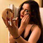 Shivshakti Sachdev Instagram – Dinner Date Ready with @ctilburymakeup only available on @mynykaa !! 

#datenightready #valentinesday #datenight #getreadywithme #grwm #love #charlottetilburyxnykaa #onlyatnykaa #lovelife #blessing #loveday #valentinesweek