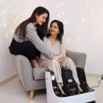 Shivshakti Sachdev Instagram - We are back from our amazing Trip and mum needed was a relaxing foot massage. She went for a trek for the first time and had so much fun but I knew her legs would need massage ! Best gift for your parents and my parents just love this massager from @theagaro_lifestyle . This got auto and manual options both with Kneading, Rolling scraping massage and you can opt for specific parts too for a relaxing massage 😍 ! My mum absolutely loves her pamper time!! Amazon link- https://www.amazon.in/dp/B073M5ZTF9/ #agaro #theagaro_lifestyle #agaromassager #relaxwithagaro #giveyourbodytheloveitdeserves #theagarolifestyle #christmasgiftideas