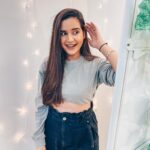 Shivshakti Sachdev Instagram - OuTfit of the Day! Checking out myself 100 times before I leave the house, do you do that too? Top: Zara Jeans: Zara #obsessed #thankful #grateful #checkingout #beforeleavingthehouse #today'slook #ootd #blessing #mine #thankyougod #outfitoftheday #outfitinspiration #fashion #indianyoutube #youtubeindia #smile #beyou #beblessed #thanku #okbye