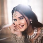 Shivshakti Sachdev Instagram – 🌙 Eid is around the corner and I decided to try out something new. @pratishthaarora my talented , beautiful friend came on board and made me look like a Dream. This look got my heart and she can make you look the best on your special day. Check out her page @pratishthaarora for more. 

Makeup and Styling @pratishthaarora
Hair @deepartsy
Outfit @mahparakhanofficial by @esdecouture
Jewels @rathodjewellersofficial