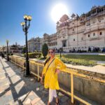 Shivshakti Sachdev Instagram - City Palace Udaipur !!! #citypalace #citypalaceudaipur #udaipur #udaipurdiaries #travel #trending #like #share #thankful #grateful #blessed #feelitreelit #feelkaroreelkaro #just #udaipur #letsgo #travel #travelblogger #travelwithme