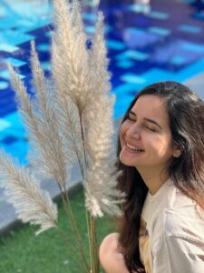 Shivshakti Sachdev Instagram - Today's MOOD !! 

#feelitreelit #feelkaroreelkaro #love #life #mood #just #happiness #instagram #indianyoutuber #instagramreels #smile #lifestyle #quotes #bollywoodsong #happy #grateful #thankful #blessed