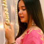 Shivshakti Sachdev Instagram - This Rakhi Makeup Look is up on my Youtube Channel, Swipe link in my stories. I always try to create makeup looks which are relatable and can be easily done, try this out this Rakhi and let me know how did you like it !! Outfit @aachho #rakhigrwm #rakhilook #rakhioutfit #rakhimakeup #rakhi2021 #like #share #subsribe #thankful #grateful #blessed #indianfestival #indianwear #suit #rakhitime #youtube