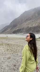 Shivshakti Sachdev Instagram - Nubra you got my heart !!! #leh #ladakh #nubra #travel #mountains #feelitreelit #trending #like #share #instagram #indianyoutuber #youtubeindia #trends #nubravalley #valley #yay #heart #travelwithme #travelling #travelphotography