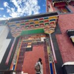 Shivshakti Sachdev Instagram - Sirf pyaar hi pyaar hai... ! #thankful #grateful #blessed #leh #monastery #monasteries #hemismonastery #thikseymonastery #spitukmonastery #diskitmonastery #mine #walk #mountains #ladakh #lehmonastery #travelblogger #travelphotography #mine #feelitreelit #feelkaroreelkaro #yay #trending #instagram #indianyoutuber #youtubeindia