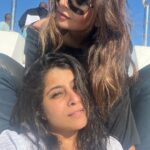 Shonali Nagrani Instagram - Flared up:) @nehakalraabathla #sunshine #sunlight #capetown #southafrica #waterfront #boatride #boat