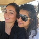 Shonali Nagrani Instagram – Flared up:) @nehakalraabathla 
#sunshine #sunlight #capetown #southafrica #waterfront #boatride #boat