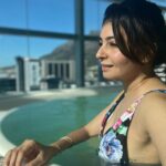 Shonali Nagrani Instagram - Soaked:) #sunlight #water #pool #rooftoppool #harbourview #tabletop #capetown #emcee #capetownsouthafrica #southafrica #sunshine #pool #jacuzzi