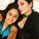 Shonali Nagrani Instagram - Love everywhere:) @mitsyriously @nehamukund08 #girls #letsgetready #dressup #posers #love #girlsgirlsgirls