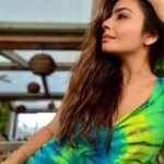 Shonali Nagrani Instagram – Stop checking my profile:)
#profile #tyedye #smile #smile😊 #instagood #instalike