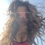 Shonali Nagrani Instagram - 💥 BOOM #beachlife #beach #beachwear #swim #sea #sunlit #beachbum #beachside #beachlover #beachhairdontcare #beachhair #wild #freedom #free #wildhair
