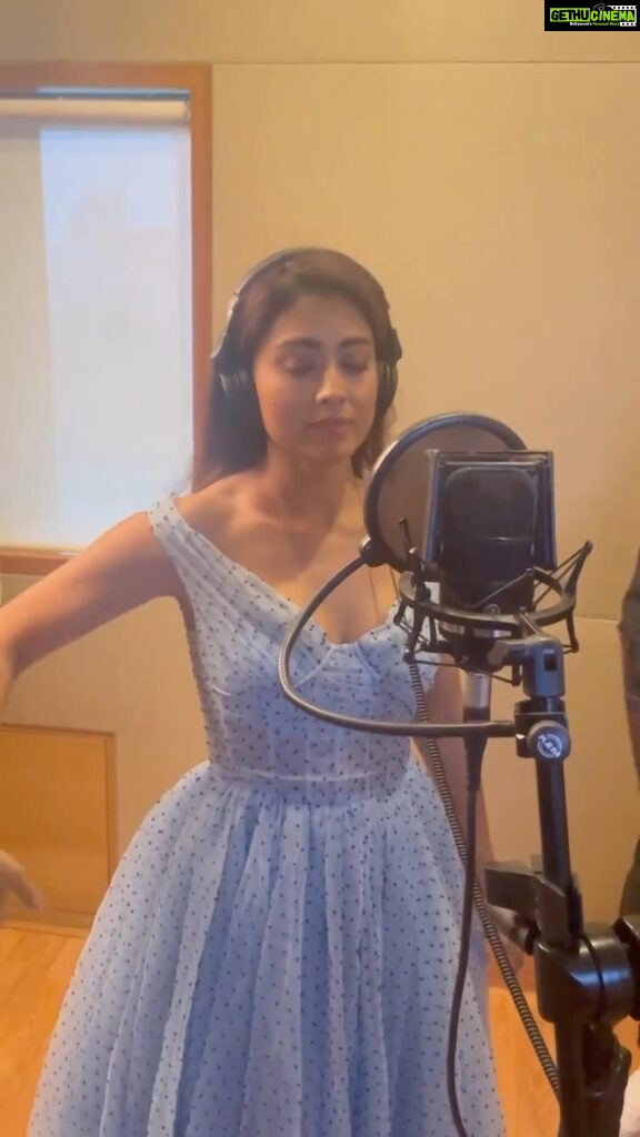 Shriya Saran Instagram - #drishyum shoot ! This is how we do it !!!! @ifeelking send you love @thisisdsp you are the bestest @abhishekpathakk thank you thank you thank you @ajaydevgn is too embarrassed to be in the video . Love you all …. Me in my pretty @gauriandnainika dress 👗 Goofy 🤪