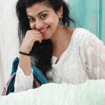 Shruti Ramachandran Instagram – It’s nice to have your work recognised, that too for a project like Madhuram that is so so close to my heart. A big thank you to the entire team of Madhuram and @ahammed_khabeer for letting me give life to Chitra. 
Korae korae sneham ❤️

Congratulations @heshamabdulwahab and @soorajsanthosh