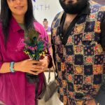 Shweta Menon Instagram - Check out who @ #trivandrum @shwetha_menon @pallimani_movie #foodie #indianfood #foodblogger #foodgasm #food #foodtalkindia #foodgram #foodlover #foodporn #foodstagram #indiansreetfood #indianfoodbloggers #goodfoodindia #foodphotography #foodpics #foodblogger #foodgasm #food #foodtalkindia #foodgram #foodlover #foodporn #foodstagram #indiansreetfood #indianfoodbloggers #goodfoodindia #foodphotography #eatrivandrumeat #trivandrumdiaries #Trivandrum #mukeshmnair #mrmallujd #swargammamaswargam