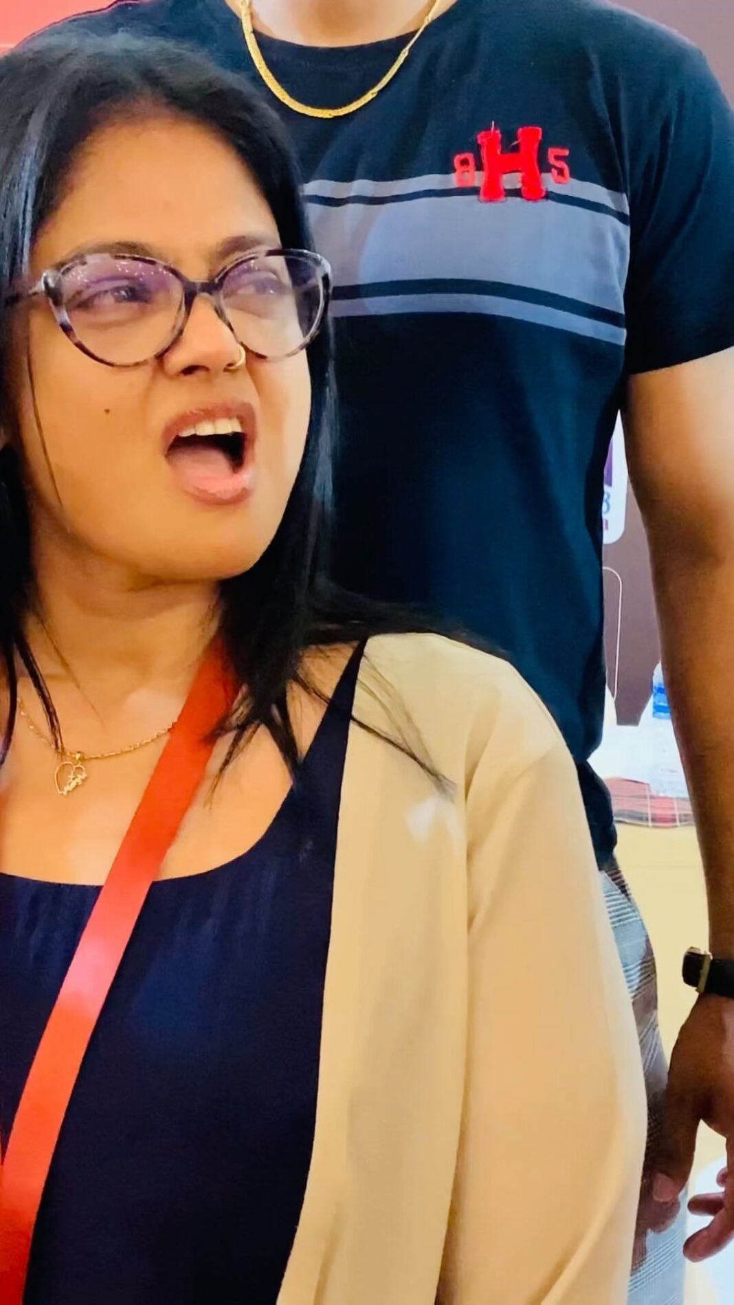 Shweta Menon Instagram - BTS - AMMA x @mazhavilmanoramatv @mohanlal @pillai_manju @ramzan______mhmd @imbeena.antony @devichandana82 @parislaxmi @rachananarayanankutty @munnasimon @kaillash7 @baburajactor @surabhi_lakshmi @sudheerkaramana @ananyahere @swasikavj @priyankanairofficial @ponnammababu @thesnyalikhan @dineshprabhakar_ @shwetha_menon This one’s Lalettan’s first dance reel, Paru @parvathy_r_krishna shot & edited it ❤️ #BTS #MazhavilManorama