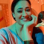 Shweta Tiwari Instagram - Ladies and gentlemen…Her..! My sexiest and Hottest Ranu mandal @ishwetagulati also known as #mohini Don’t forget to watch #mainhoonaparajita at 7.30pm EVERYDAY only on @zeetv and on @zee5shows at your convenience…