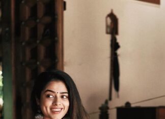 Siddhi Idnani Instagram - Malipooo 🌸 #deepakduraiphotography #siddhiidnani #vtk #trendingreels #trending #mallipoo Chennai, India