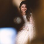 Siddhi Idnani Instagram – A day to cherish for my lifetime 🤍

VendhuThanindhathuKaadu Audio Launch 🤍
Grateful to the universe and to all those you helped make this happen. 🥰

Outfit – @arka_by_divya_kanigalupula
Jwellery – @challani_jewellery
Video – @studio___dr 
Stylist – @sandhya__sabbavarapu
Makeup – @reenapaiva
Hair – @venki_haistylist
Managed by – @arunprajeethm 
Styling team – 
@team_sandhya
@rashmi_angara
@thumu_bhavana