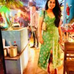 Siddhi Idnani Instagram – when in mumbai 🏡🍟