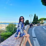 Smriti Khanna Instagram - Oh Cannes! 👗 @mandirawirkhq 👡 @gucci 👜 @prada 🕶️ @danielwellington Cannes, France
