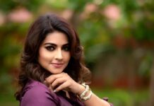 Sneha Instagram - @geetuhautecouture @ashokarsh @vyshalisundaram_hairstylist #love #livelife #happy #actresslife #skirtandtop #zeetamil #djd