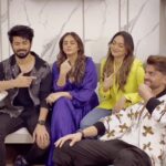 Sonakshi Sinha Instagram – Truth bombs by team #DoubleXL!
@mahatofficial @iamhumaq @aslisona @iamzahero 

Film releases on NOV 4 in cinemas… dont miss!