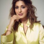 Sonali Bendre Instagram - Well, Hello y̷e̷l̷l̷o̷ there!