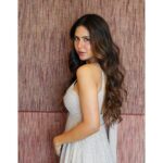 Sonam Bajwa Instagram - 🤍🤍🤍 Wearing @seemagujraldesign