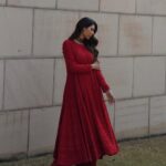 Sonam Bajwa Instagram - Wearing @anjulbhandari Hair @hairbyharrybajwa