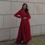 Sonam Bajwa Instagram - Wearing @anjulbhandari Hair @hairbyharrybajwa